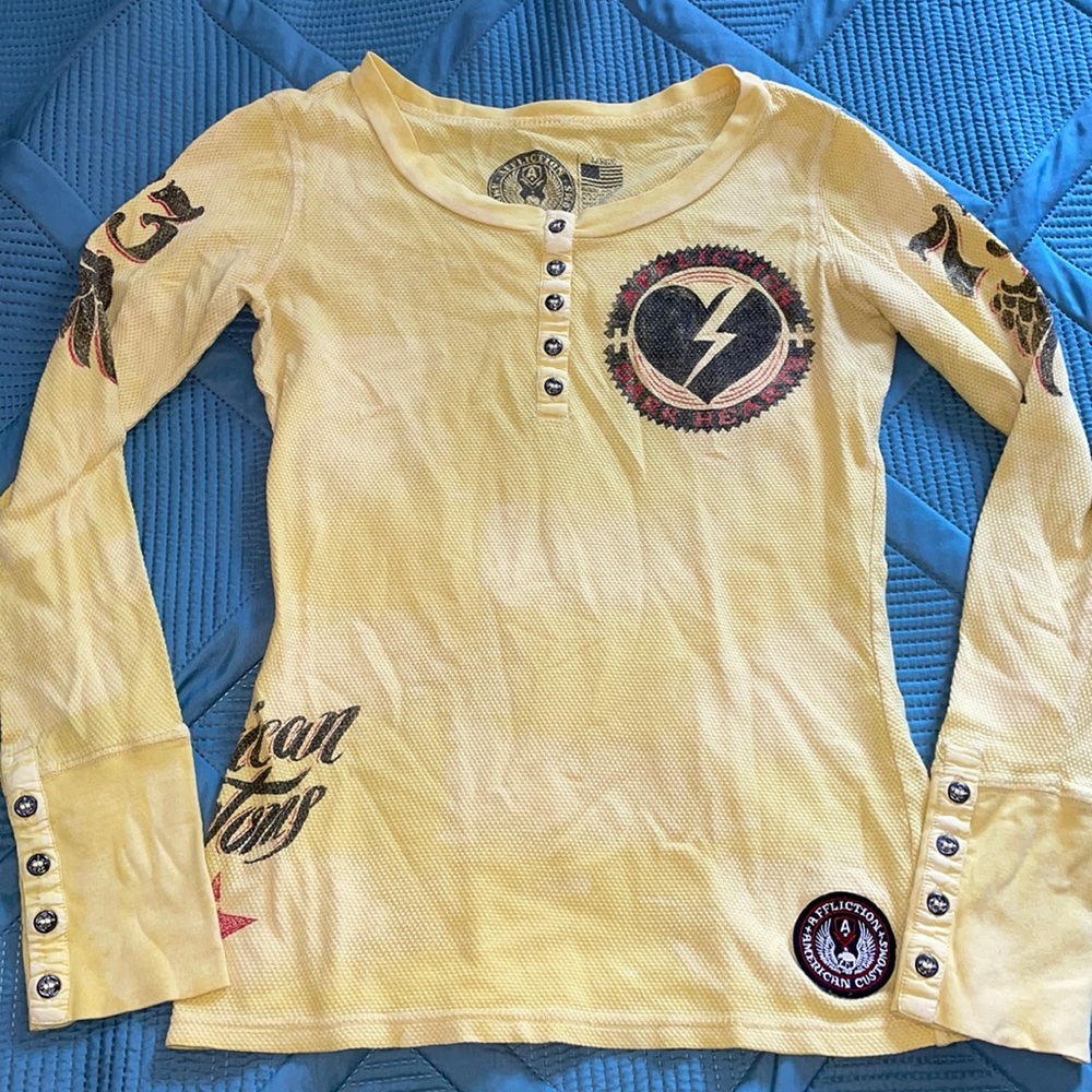 Yellow long sleeve shirt